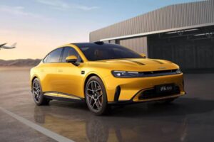 «Καρχαριομάχος» νέο Smart #6 αγγίζει τα 5 μέτρα μήκος