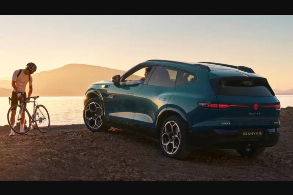https://autogreeknews.gr/wp-content/uploads/2026/03/vw-id-unyx-08-02.jpg