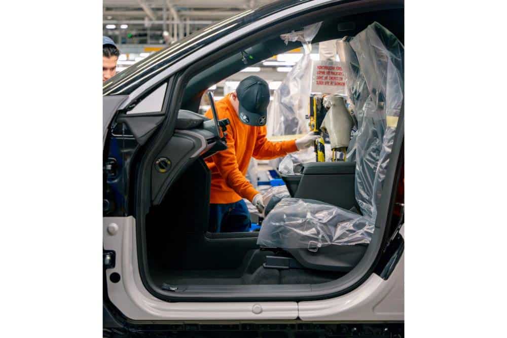 https://autogreeknews.gr/wp-content/uploads/2026/04/0fdd8ab8-b30c-4511-ac15-b43300cb9d2d_27790795-da99-4836-93a8-a594acac0ad0_Prev-1.jpg