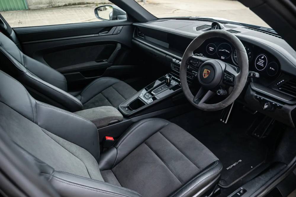 https://autogreeknews.gr/wp-content/uploads/2026/04/1972-fiat-500-2022-porsche-911-2.jpg