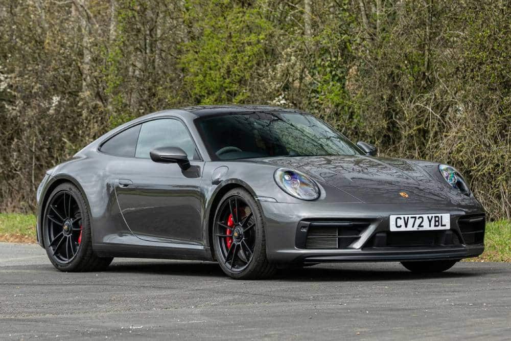https://autogreeknews.gr/wp-content/uploads/2026/04/1972-fiat-500-2022-porsche-911-5.jpg