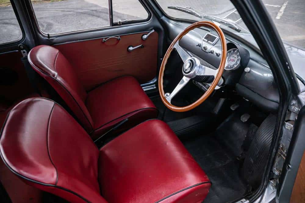 https://autogreeknews.gr/wp-content/uploads/2026/04/1972-fiat-500-2022-porsche-911-6.jpg