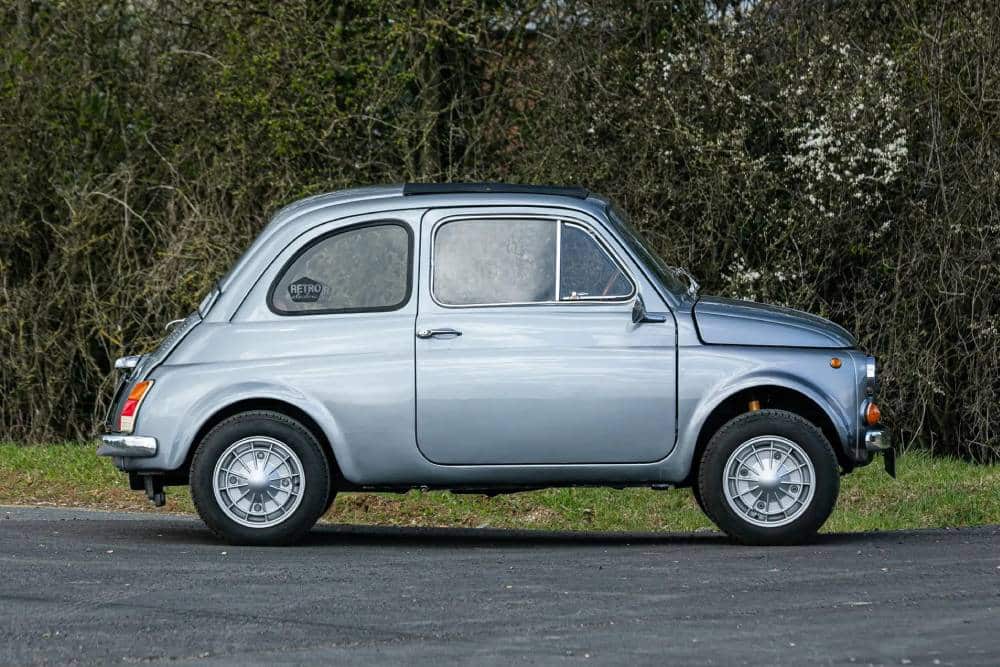 https://autogreeknews.gr/wp-content/uploads/2026/04/1972-fiat-500-2022-porsche-911-7.jpg