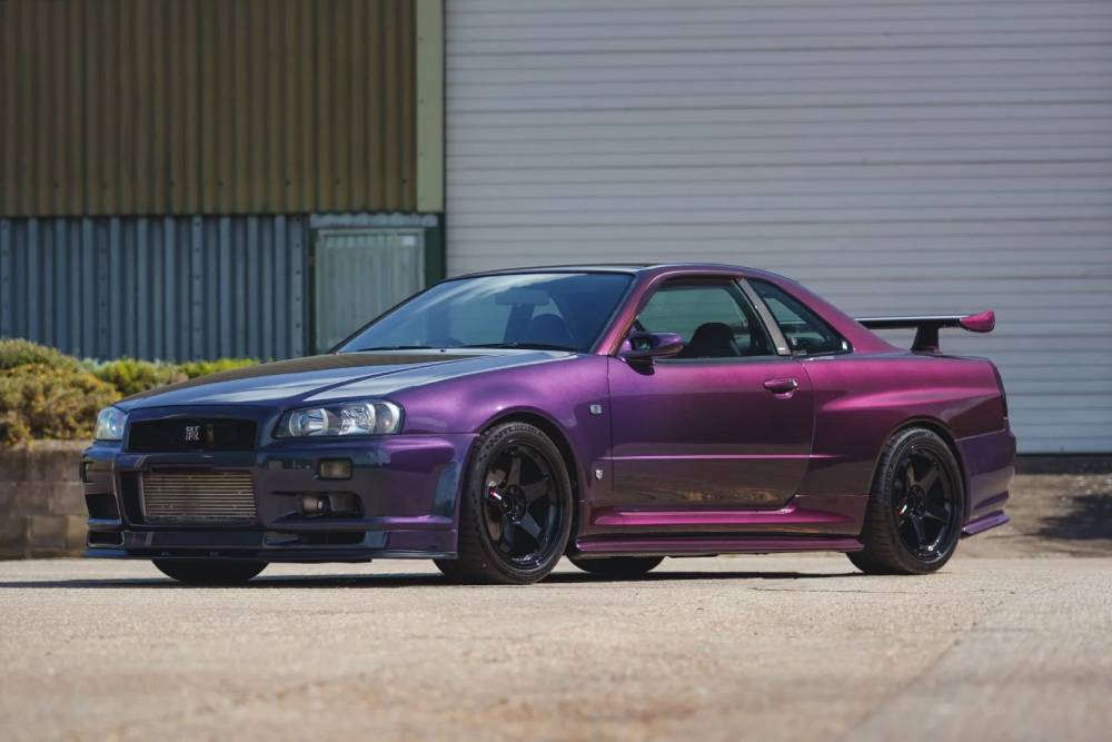https://autogreeknews.gr/wp-content/uploads/2026/04/1999-nissan-skyline-gt-r.jpg