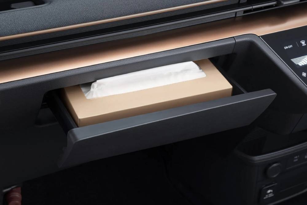 https://autogreeknews.gr/wp-content/uploads/2026/04/2026-Nissan-Sakura-EV-32-2048x1366-1.jpg