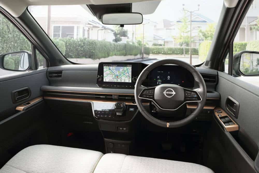 https://autogreeknews.gr/wp-content/uploads/2026/04/2026-Nissan-Sakura-Teaser-Japan-4-2048x1366-1.jpg