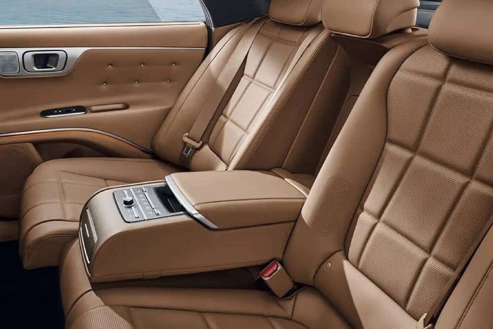 https://autogreeknews.gr/wp-content/uploads/2026/04/2027-Hyundai-Grandeur-Interior-30-2048x927-1.jpg