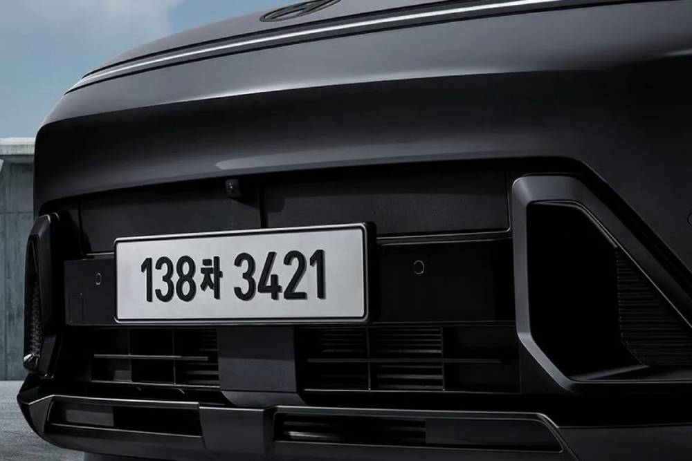 https://autogreeknews.gr/wp-content/uploads/2026/04/2027-Hyundai-Kona-Black-Korea-5-2048x780-1.jpg