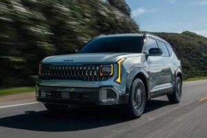 Νέο Kia Seltos και για πρώτη φορά υβριδικό (+video)