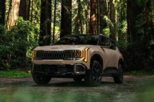 2027-Kia-Seltos-B05-2048×1365