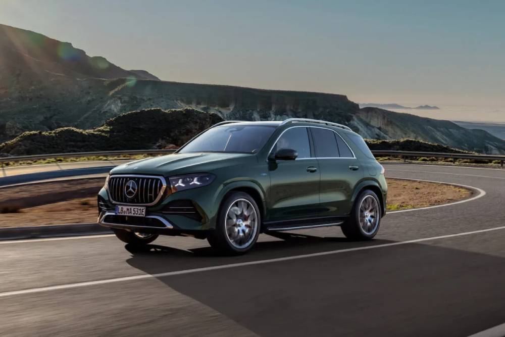 https://autogreeknews.gr/wp-content/uploads/2026/04/2027-Mercedes-AMG-GLE-53-Hybrid-331-1-2048x1366-1.jpg