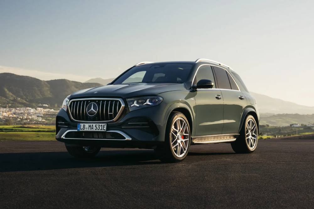 https://autogreeknews.gr/wp-content/uploads/2026/04/2027-Mercedes-AMG-GLE-53-Hybrid-331-12-2048x1366-1.jpg
