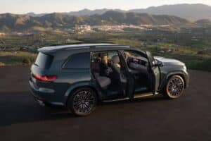 2027-mercedes-benz-gls (10)