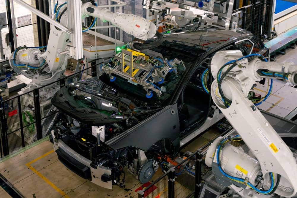 https://autogreeknews.gr/wp-content/uploads/2026/04/39bc746a-bdda-4bc6-ae97-b43300cb83a7_35e7ca85-dfd1-4486-9085-efec4adbde0e_Prev-1.jpg