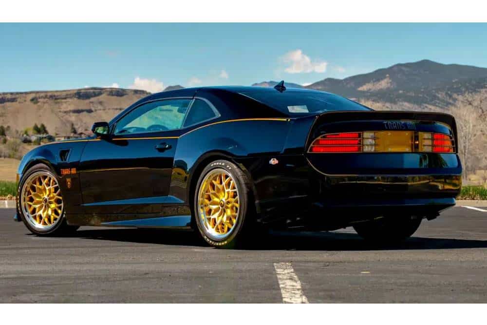 «Ατσίδας» καινούργια Trans Am με 840 άλογα και υπογραφή σταρ