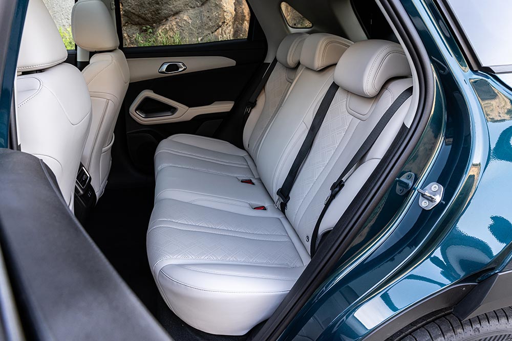 https://autogreeknews.gr/wp-content/uploads/2026/04/BYD-ATTO2-DM-i_INTERIOR-6.jpg