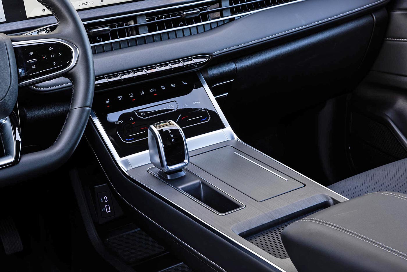 Το Super Hybrid SUV στην πιο... σούπερ τιμή