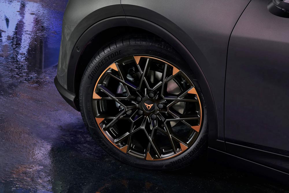 https://autogreeknews.gr/wp-content/uploads/2026/04/Cupra-Raval-6.jpg