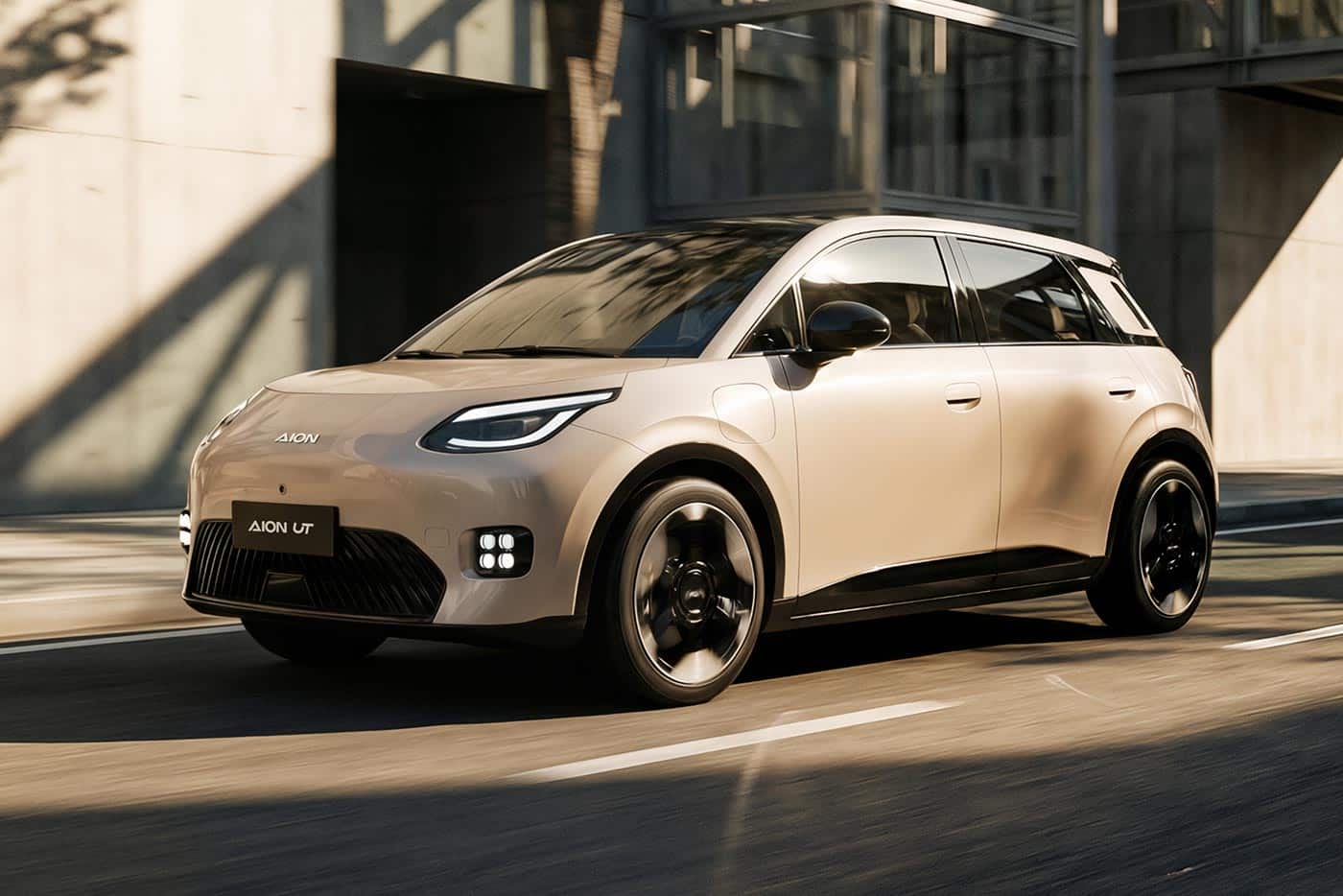 Διαθέσιμο το νέο «μικρο-μεγάλο» Aion UT σε χαμηλή τιμή