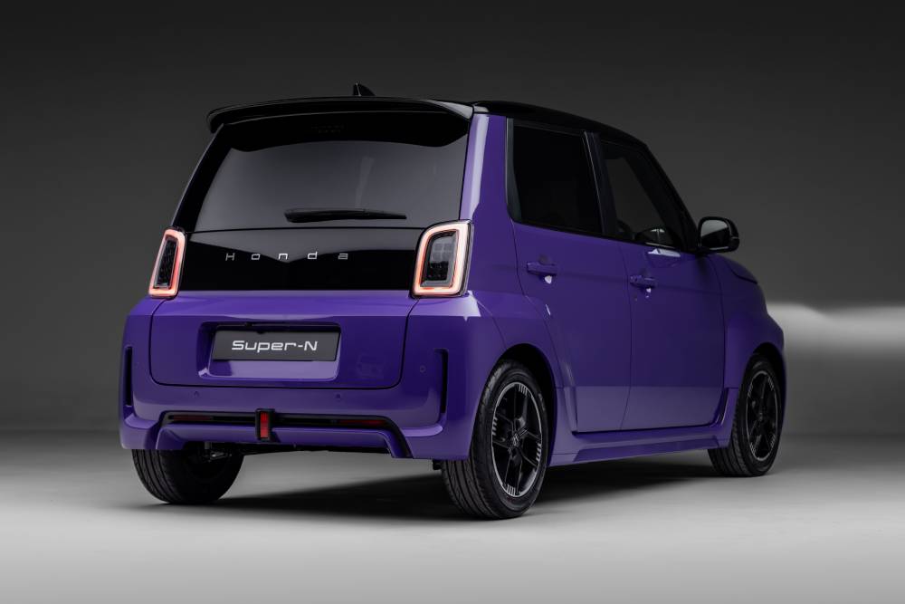 https://autogreeknews.gr/wp-content/uploads/2026/04/Honda-Super-N-studio-images-50-1.jpg