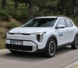 Πόσο βγαίνει το μήνα το νέο Kia Stonic Hybrid με leasing;
