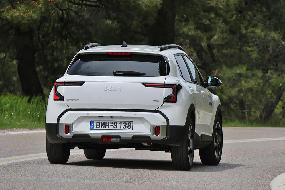 https://autogreeknews.gr/wp-content/uploads/2026/04/Kia-Stonic-2026-7.jpg