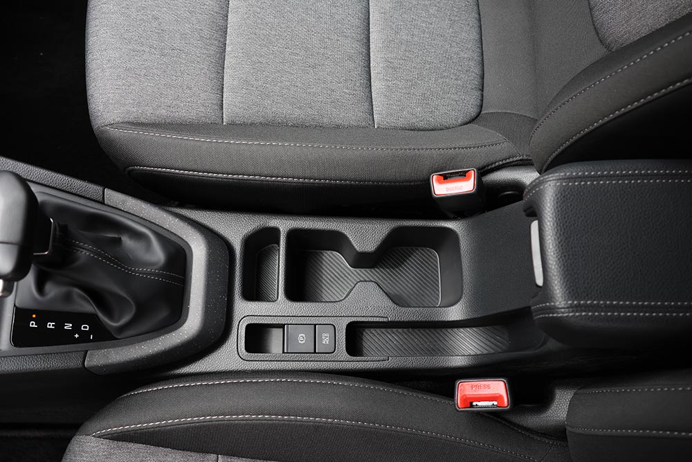 https://autogreeknews.gr/wp-content/uploads/2026/04/Kia-Stonic-MY26-interior-26.jpg
