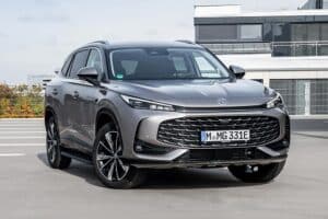 MG-HS-PHEV-(3)