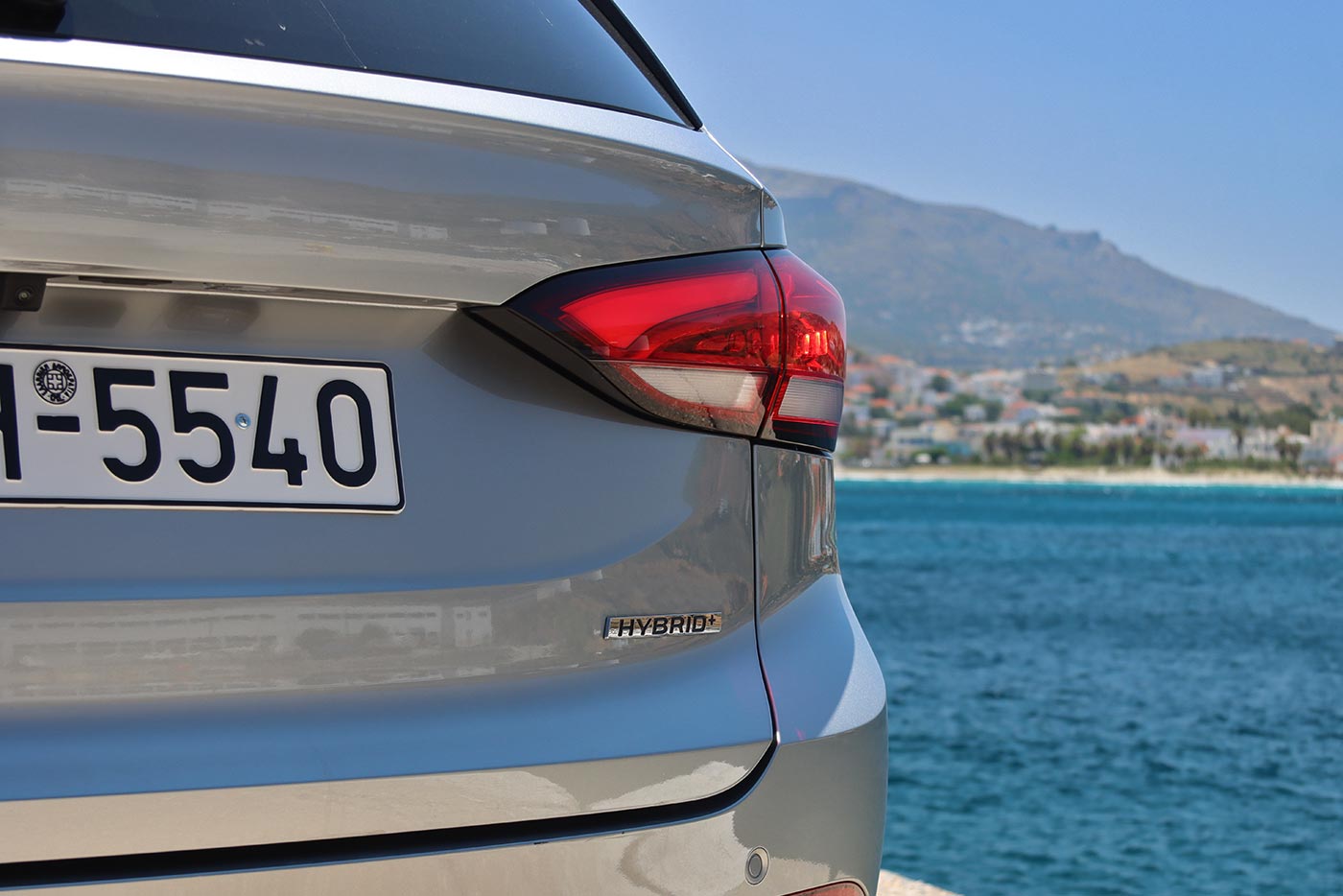 Το «από μηχανής θεός» Full Hybrid SUV των 23.350 ευρώ