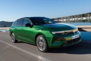 NewOpelAstraSportsTourerElectric (1) (1)