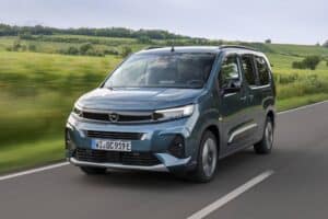 OpelComboElectric (1)