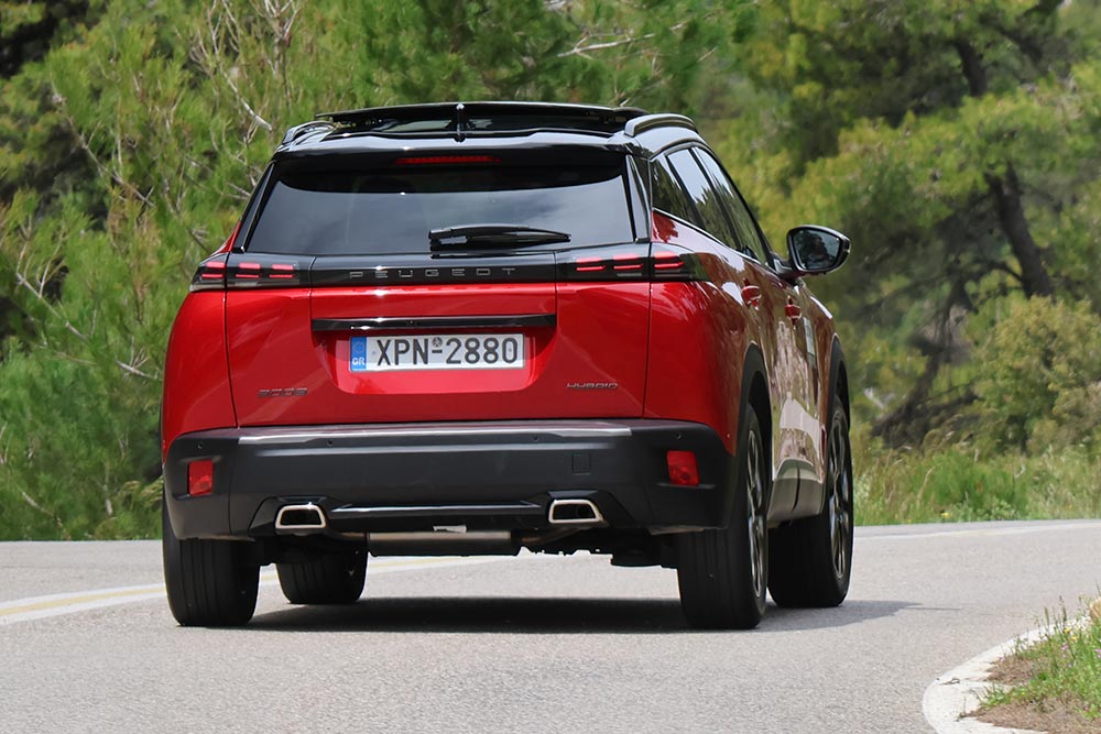 https://autogreeknews.gr/wp-content/uploads/2026/04/Peugeot-2008-Hybrid-14.jpg