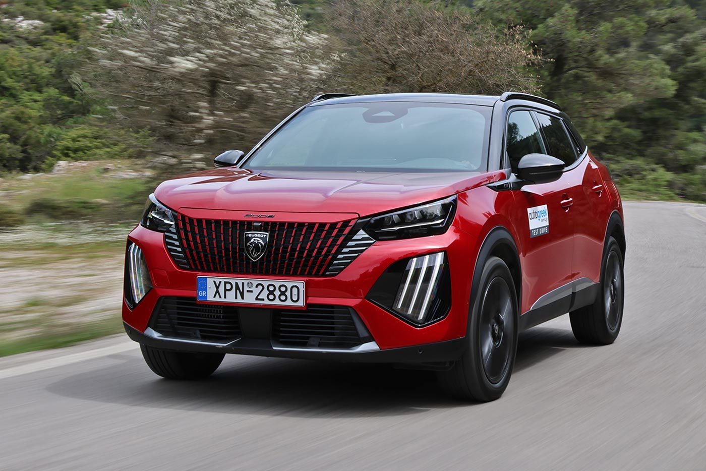 Πιο απολαυστικό με την προσφορά το Peugeot 2008 Hybrid