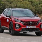 Peugeot 2008 Hybrid (5)