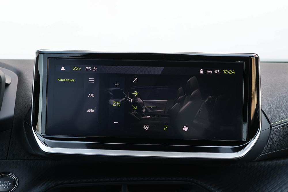 https://autogreeknews.gr/wp-content/uploads/2026/04/Peugeot-2008-Hybrid-interior-10.jpg