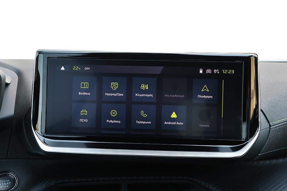 https://autogreeknews.gr/wp-content/uploads/2026/04/Peugeot-2008-Hybrid-interior-7.jpg