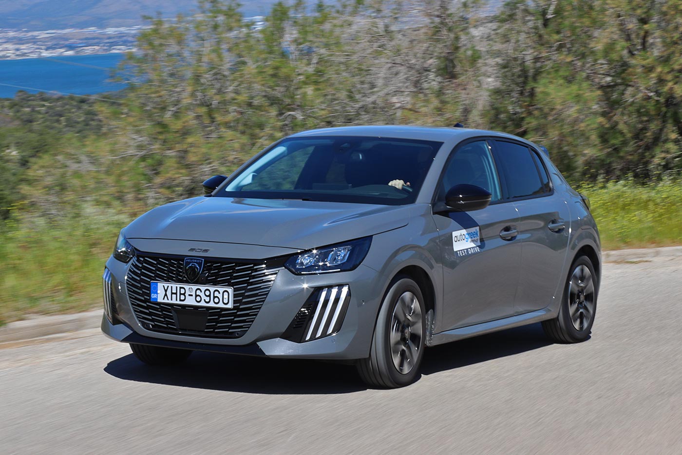 Πιο απολαυστικό και σε τιμή το Peugeot 208 Hybrid