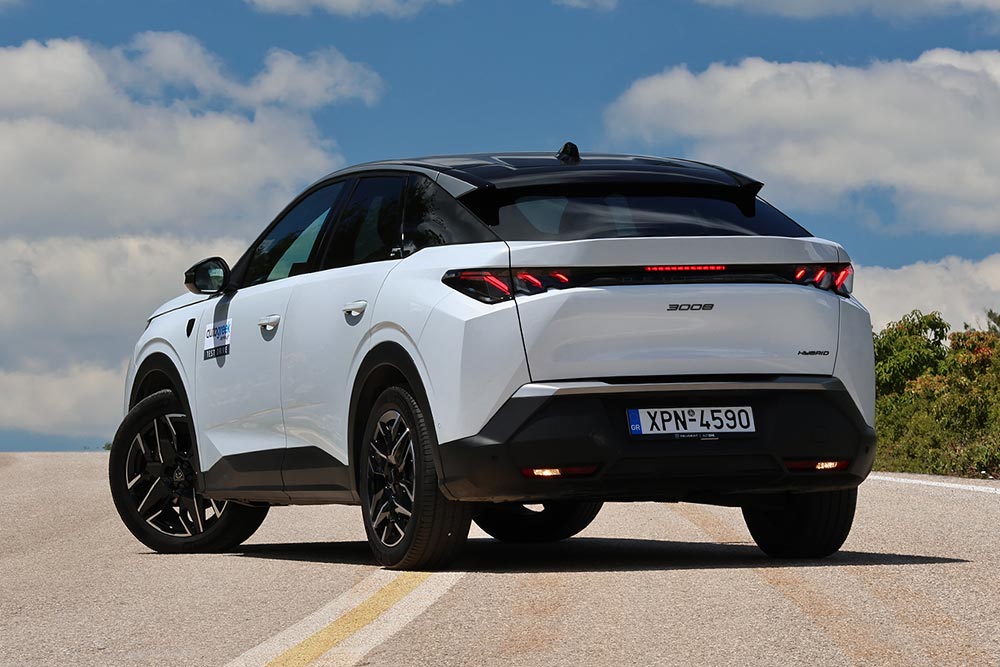 https://autogreeknews.gr/wp-content/uploads/2026/04/Peugeot-3008-Hybrid-10.jpg