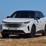 Peugeot-3008-Hybrid