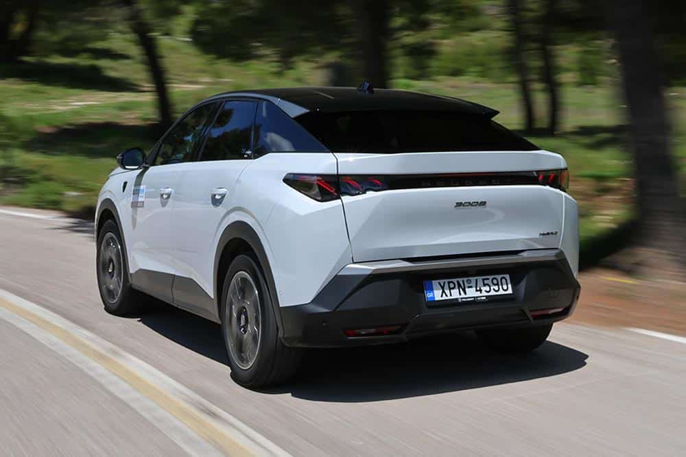 https://autogreeknews.gr/wp-content/uploads/2026/04/Peugeot-3008-Hybrid-20.jpg