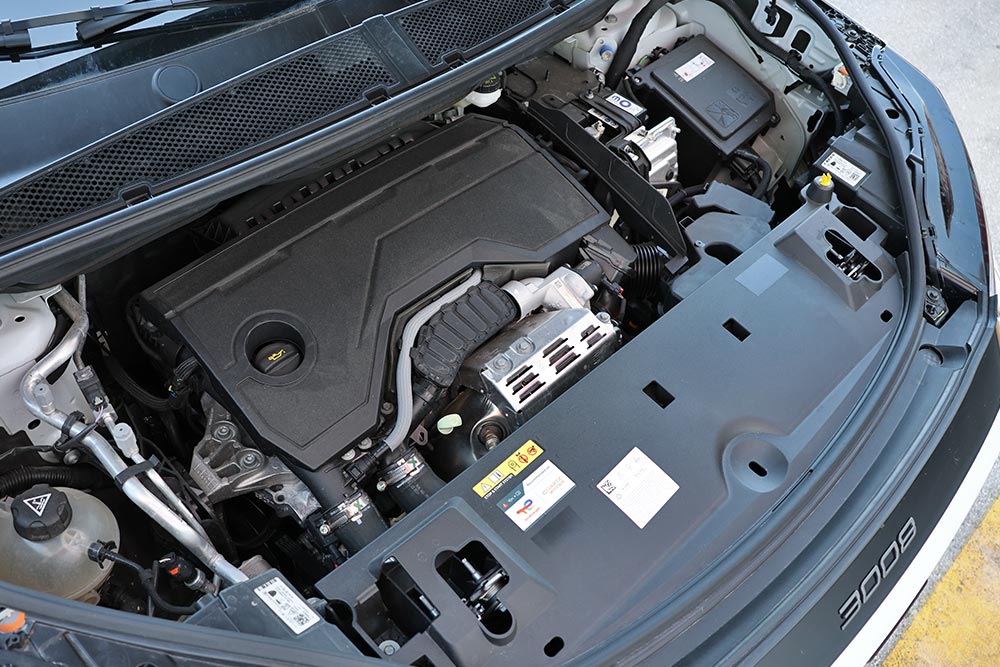 https://autogreeknews.gr/wp-content/uploads/2026/04/Peugeot-3008-Hybrid-engine.jpg