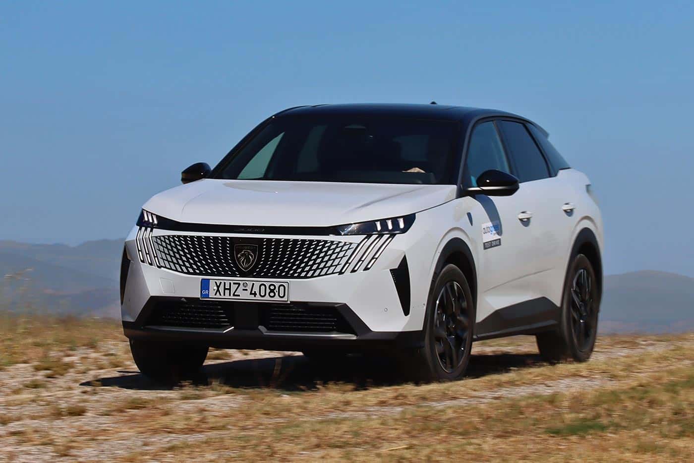 Νέο Peugeot 3008 Hybrid σε μειωμένη τιμή για παραγγελία