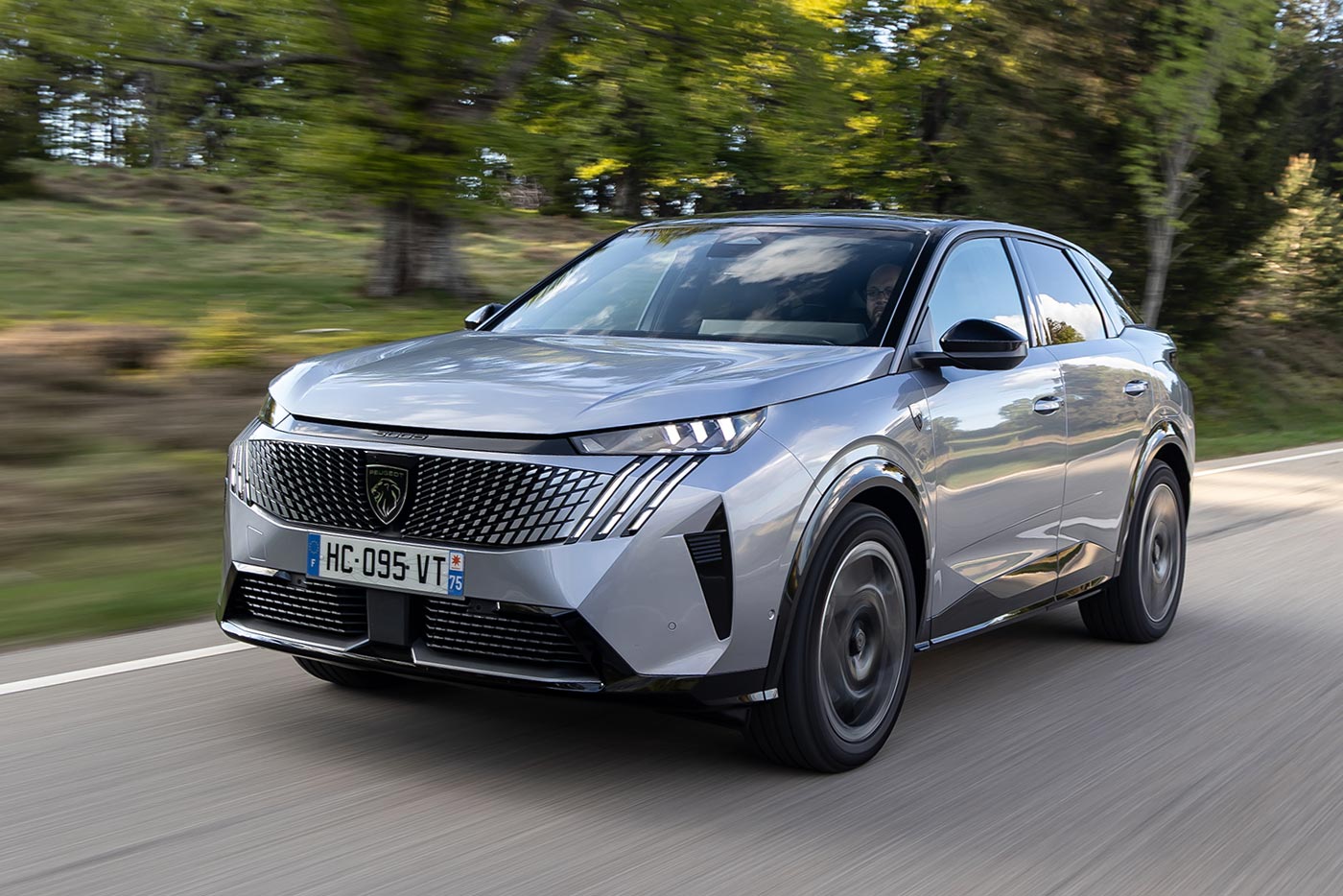 Νέα Peugeot σε μοναδικές τιμές και δώρο ένα E-3008!