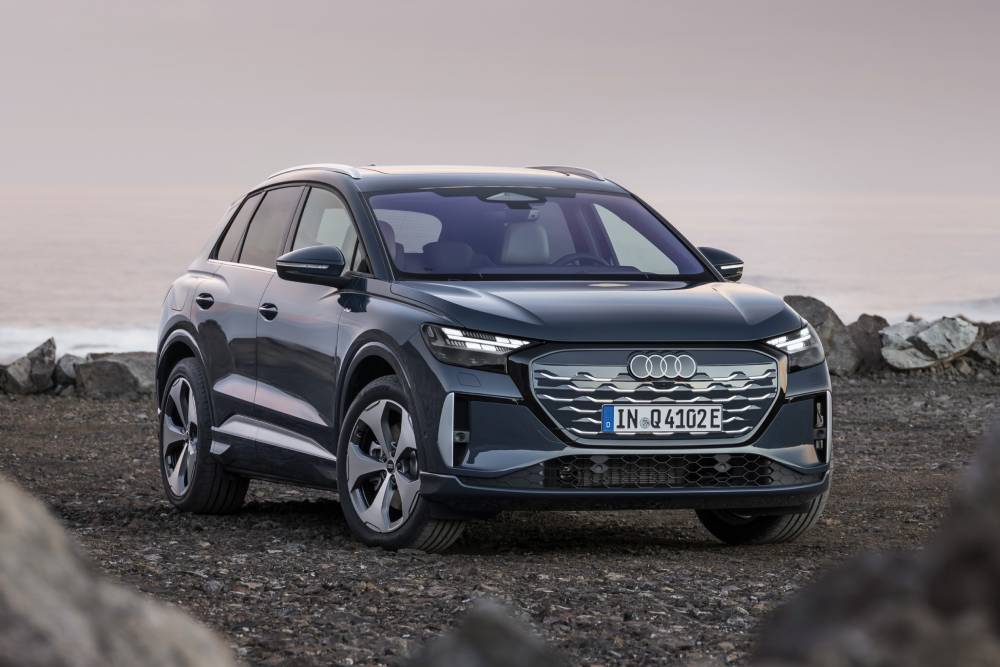 https://autogreeknews.gr/wp-content/uploads/2026/04/Q4-SUV-e-tron-1.jpg