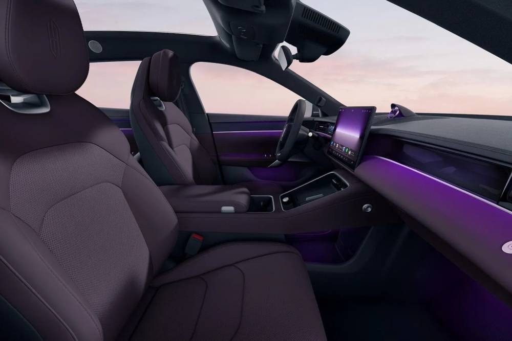 https://autogreeknews.gr/wp-content/uploads/2026/04/SAIC-Z7-Prices-4.jpg