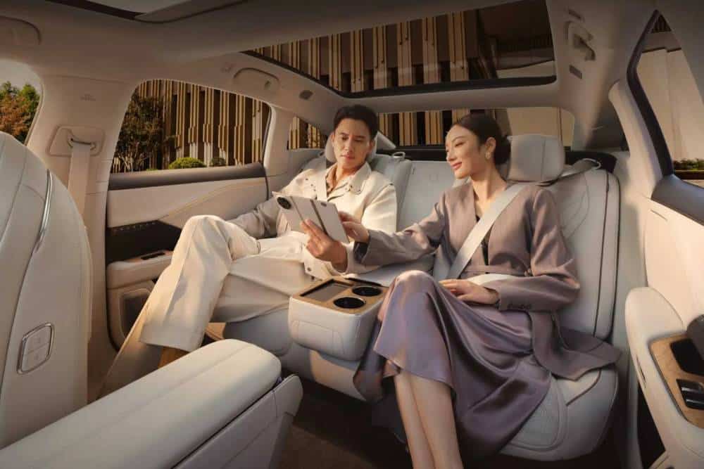https://autogreeknews.gr/wp-content/uploads/2026/04/Toyota-bZ7-Sedan-CN003.jpg