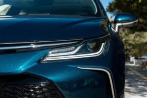 Το φθηνότερο οικογενειακό Toyota των 21.570 ευρώ