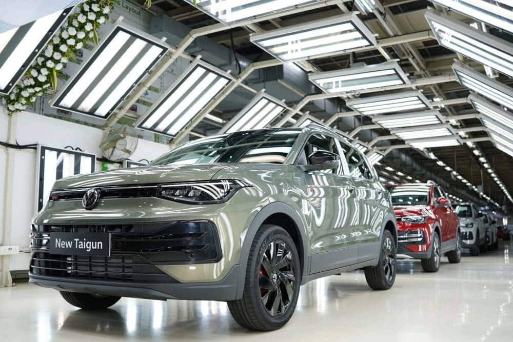 https://autogreeknews.gr/wp-content/uploads/2026/04/VW-Taiguan-Facelift-Factory-2-2048x1365-1.jpg