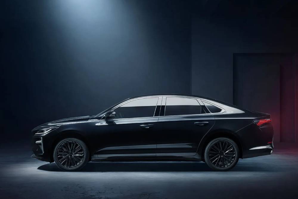 https://autogreeknews.gr/wp-content/uploads/2026/04/Volga-C50-K50-2.jpg