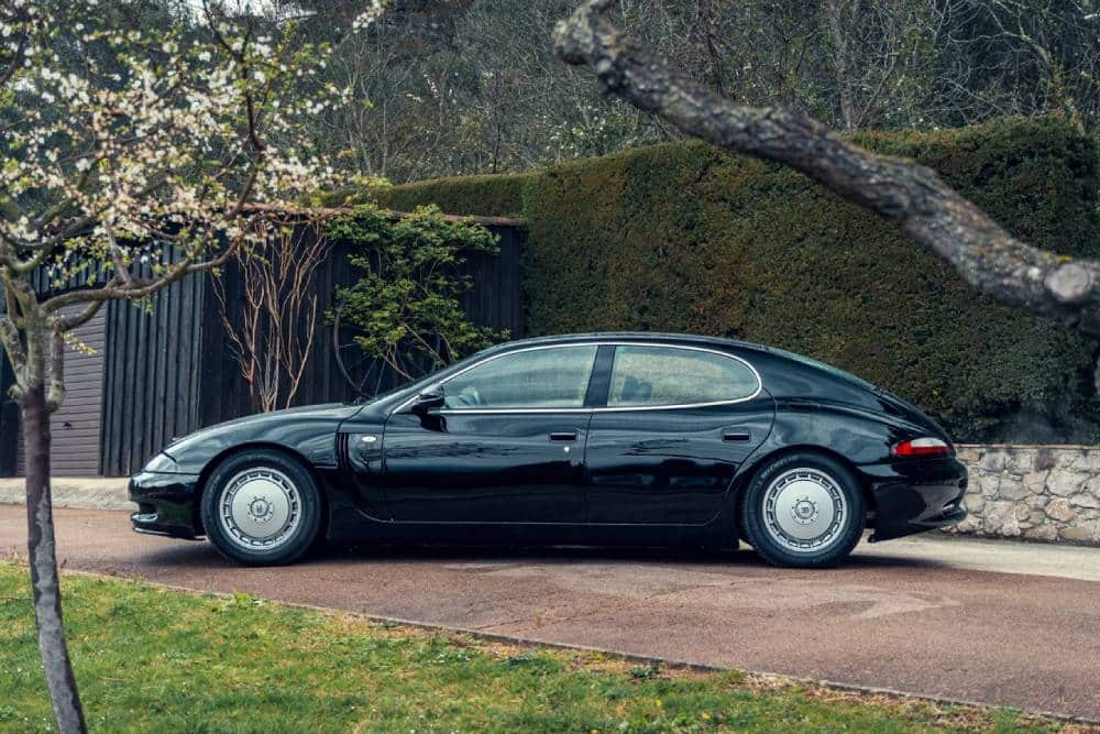 https://autogreeknews.gr/wp-content/uploads/2026/04/bugatti-eb112-auction-12.jpg